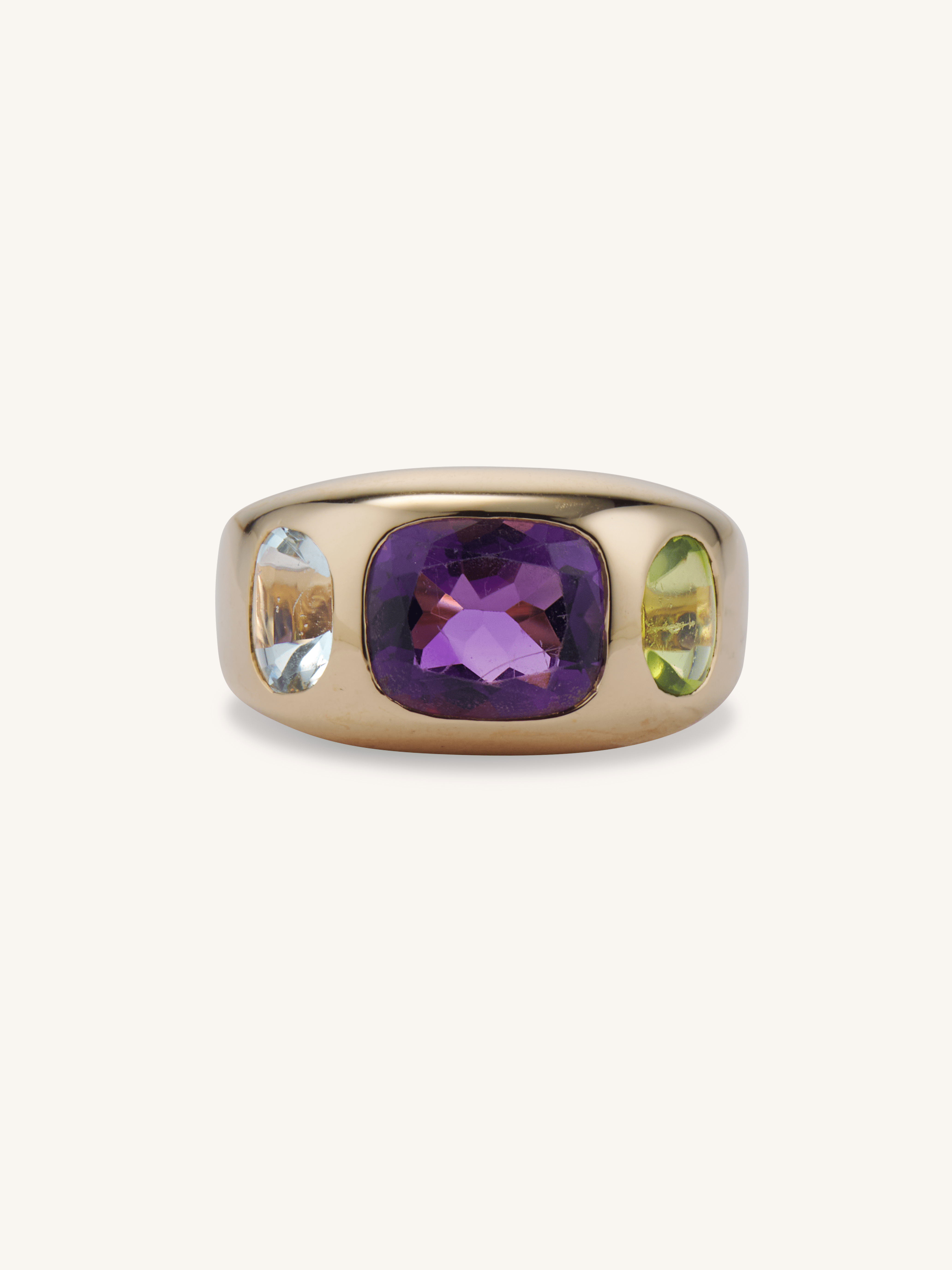 CHANEL フルストーンリング Chanel Amethyst Multi-Gem Bezel/Flush Set Three Stone Vintage Ring