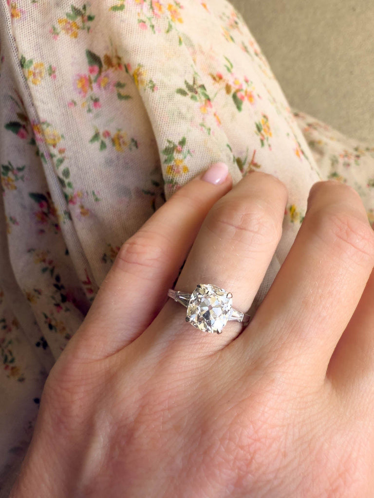 Tiffany & Co. Art Deco 3.21 Carat Old Mine Cushion Cut Diamond Vintage Engagement Ring