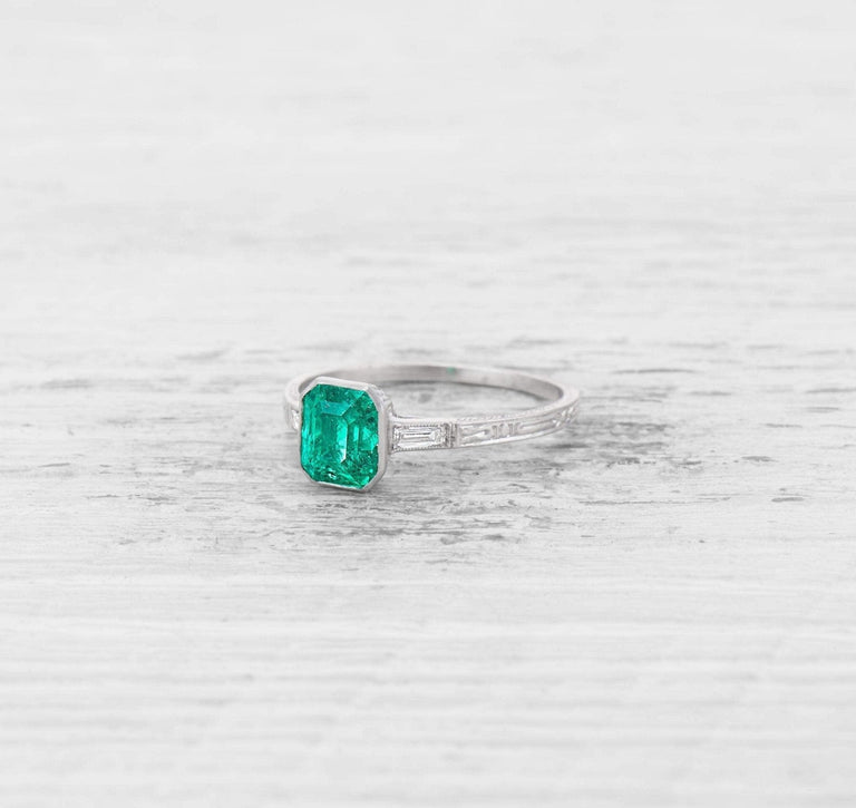 1.05 CARAT ART DECO EMERALD ENGAGEMENT RING