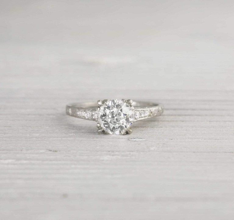 1.05 Carat Diamond Vintage Engagement Ring
