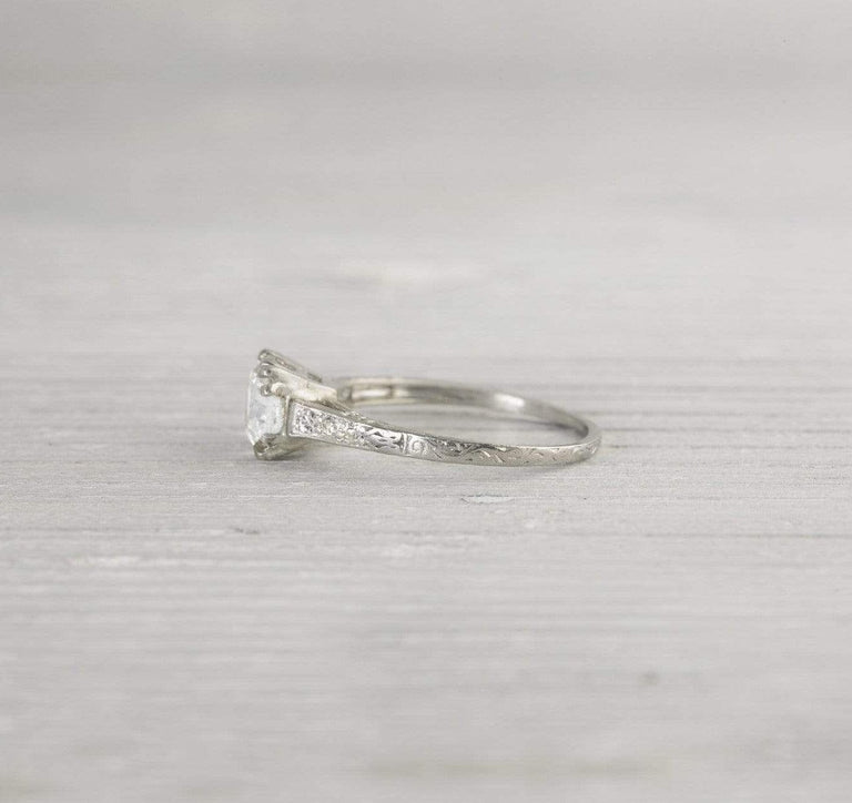 1.05 Carat Diamond Vintage Engagement Ring