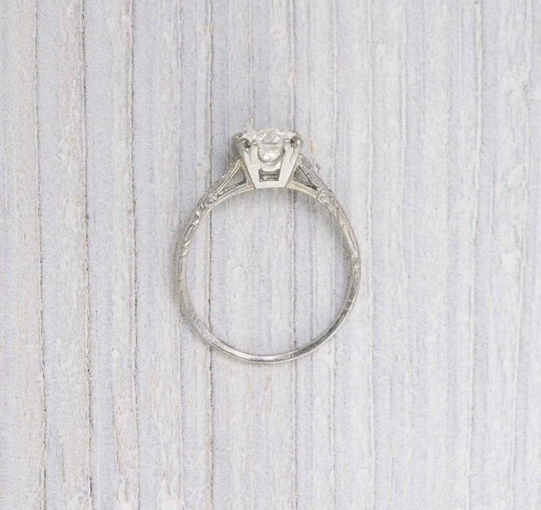 1.05 Carat Diamond Vintage Engagement Ring