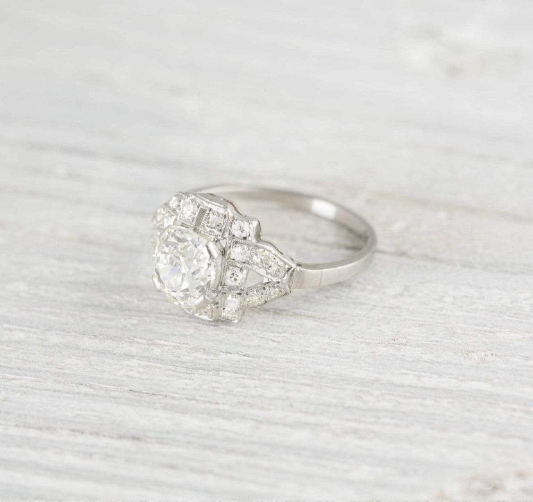 1.05 Carat Vintage Diamond Art Deco Engagement Ring