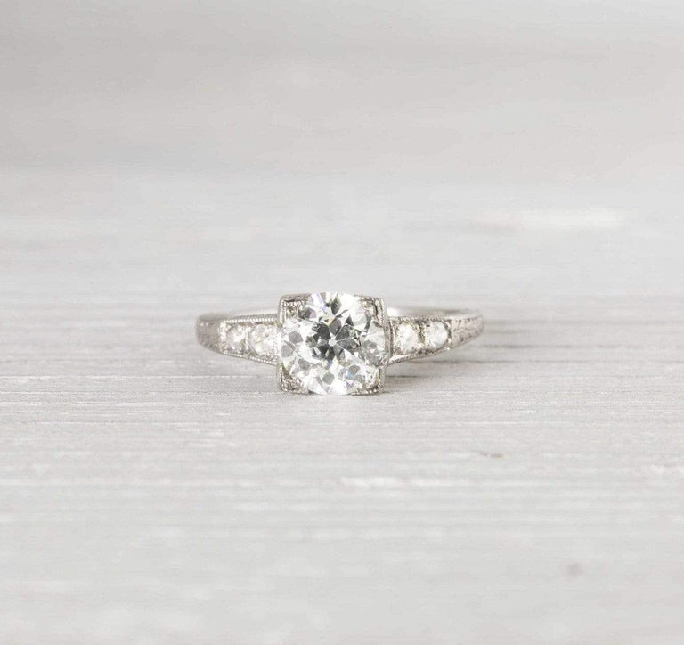 1.07 Carat Art Deco Vintage Diamond Engagement Ring