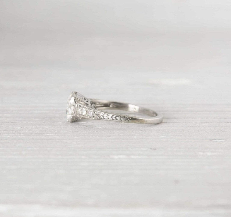 1.07 Carat Art Deco Vintage Diamond Engagement Ring