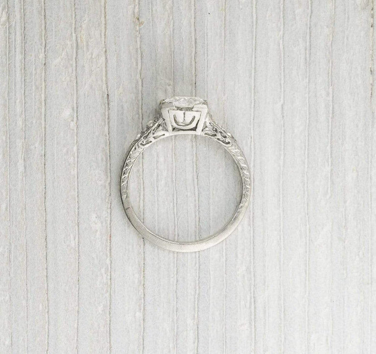 1.07 Carat Art Deco Vintage Diamond Engagement Ring