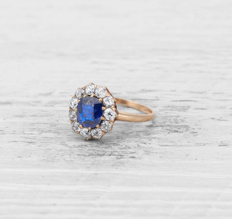1.10 CARAT VICTORIAN SAPPHIRE AND DIAMOND CLUSTER RING