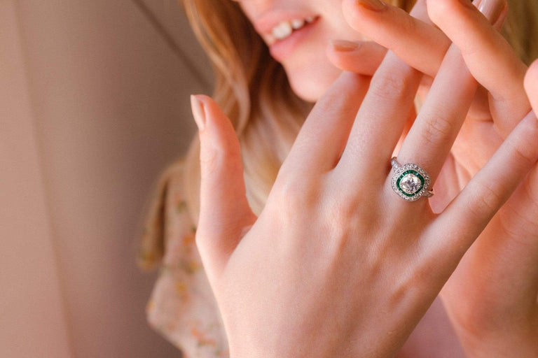 1.13 CARAT ART DECO DIAMOND AND EMERALD ENGAGEMENT RING