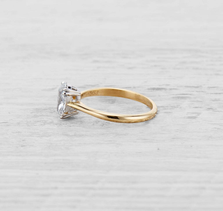 1.14 CARAT MID-CENTURY DIAMOND ENGAGEMENT RING