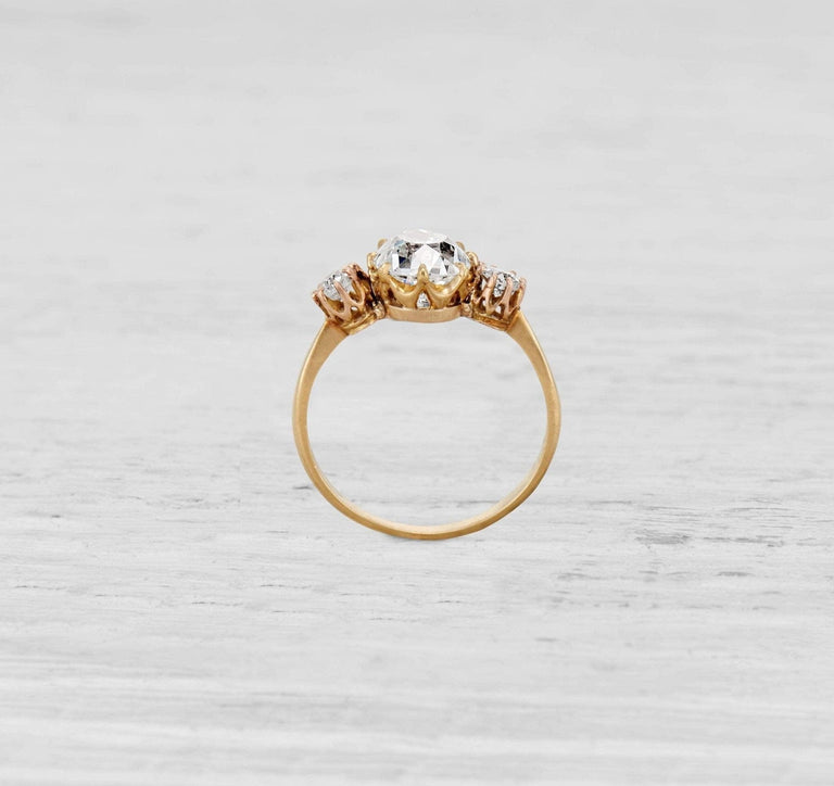 1.46 CARAT ANTIQUE DIAMOND ENGAGEMENT RING