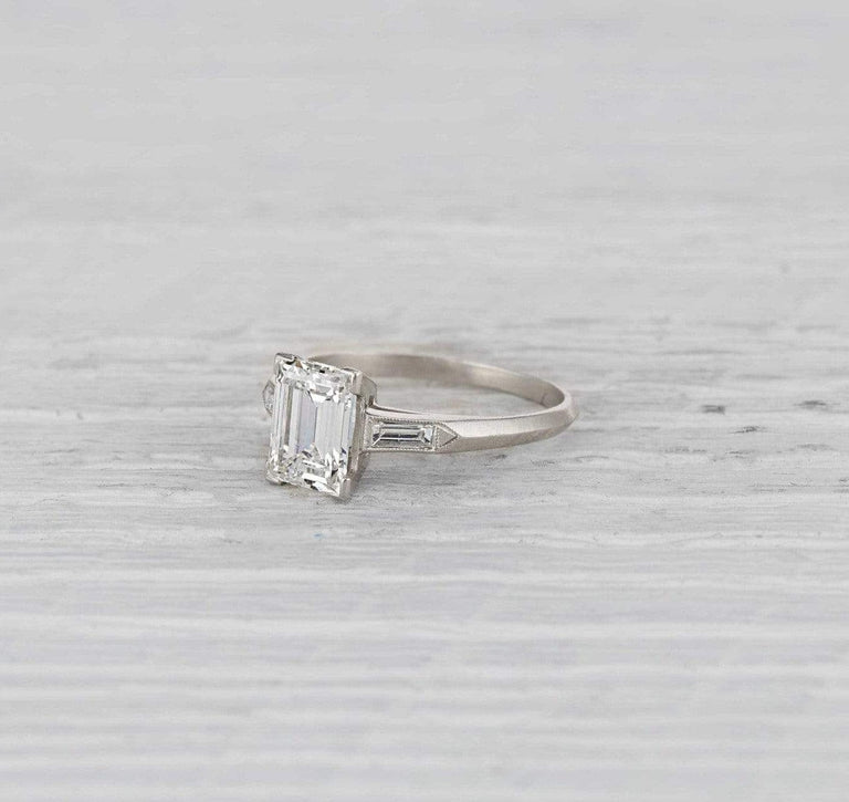 1.51 Carat Art Deco Diamond Engagement Ring