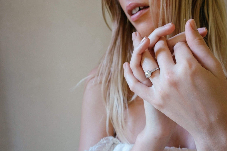 1.60 Carat Art Deco Vintage Engagement Ring