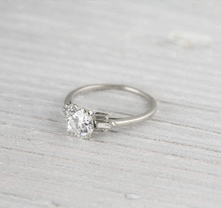 1.76 Carat Vintage Art Deco Diamond Engagement Ring
