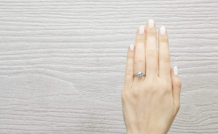 1.94 Carat Vintage Art Deco Diamond Engagement Ring