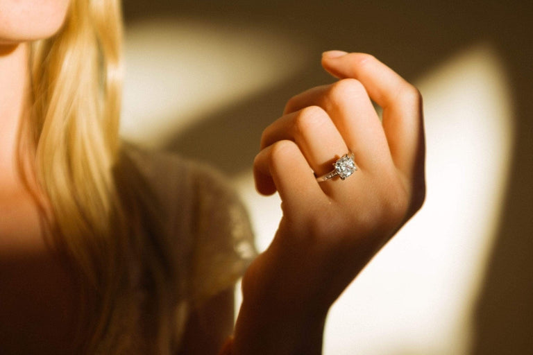 2.02 CARAT ART DECO DIAMOND ENGAGEMENT RING