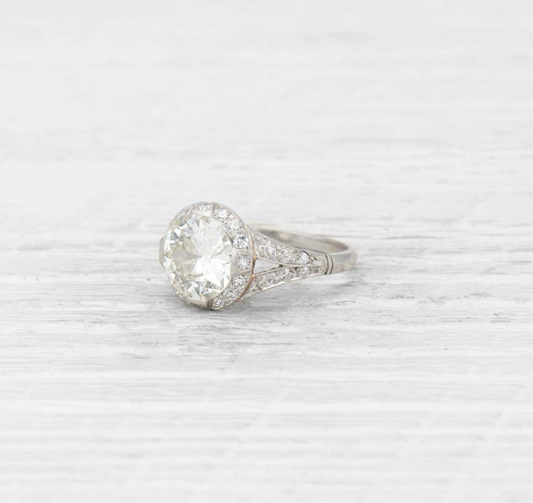 2.77 CARAT ART DECO DIAMOND ENGAGEMENT RING