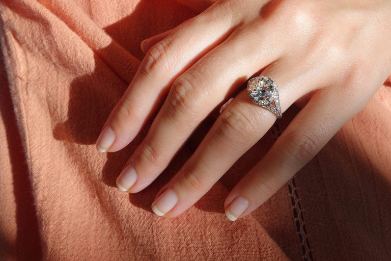 2.77 CARAT ART DECO DIAMOND ENGAGEMENT RING