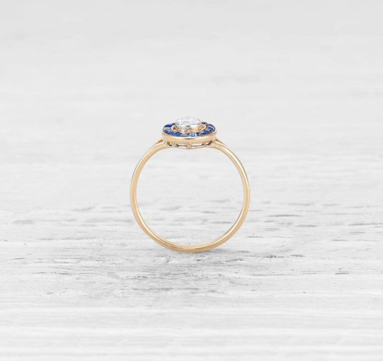 .20 CARAT ART DECO DIAMOND AND SAPPHIRE TARGET RING