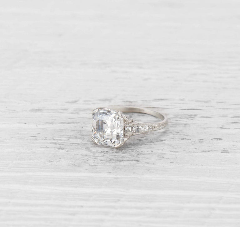 4.30 CARAT TIFFANY & CO. ART DECO DIAMOND ENGAGEMENT RING