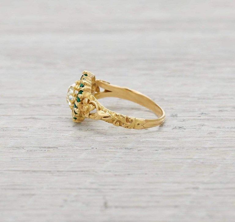 .55 Carat Vintage Diamond and Emerald Gold Ring