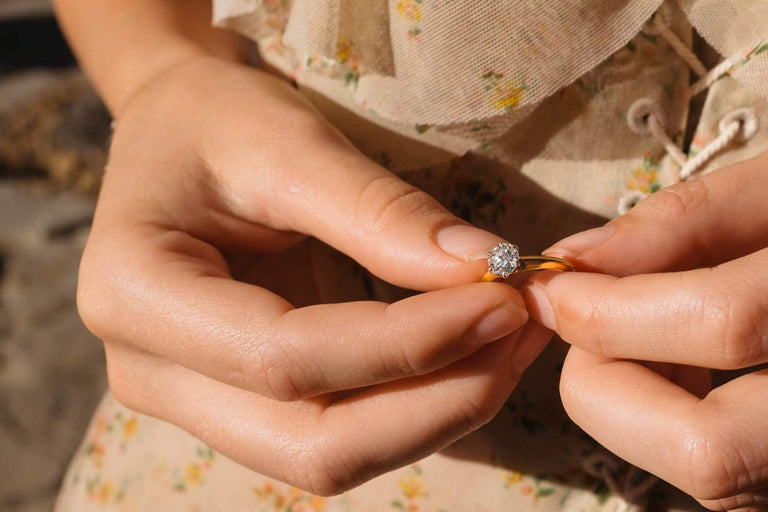 .83 CARAT TIFFANY & CO DIAMOND SOLITAIRE ENGAGEMENT RING