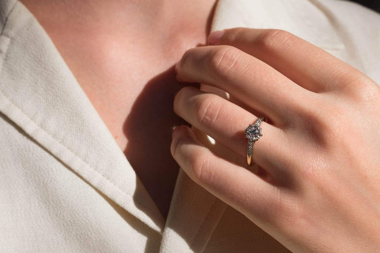 .86 CARAT EDWARDIAN DIAMOND ENGAGEMENT RING