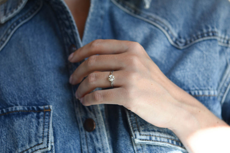 Art Deco 1.05 Carat Transitional Cut Diamond Platinum Vintage Engagement Ring