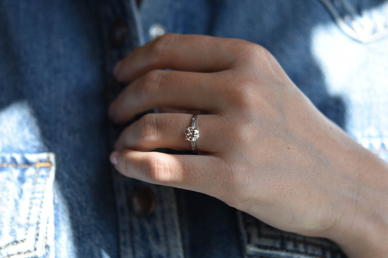 Art Deco 1.05 Carat Transitional Cut Diamond Platinum Vintage Engagement Ring