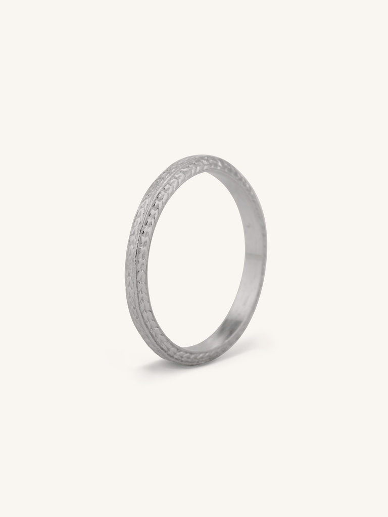 Art Deco Platinum Interlaced Scroll Engraved Vintage Wedding Band - Size 4 3/4