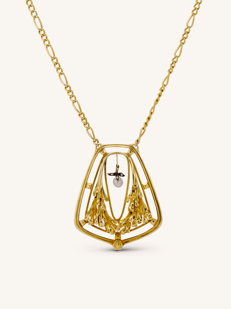 Art Nouveau 18K gold necklace by Edgar Brandt with pearl and diamond flower pendant, France circa 1900