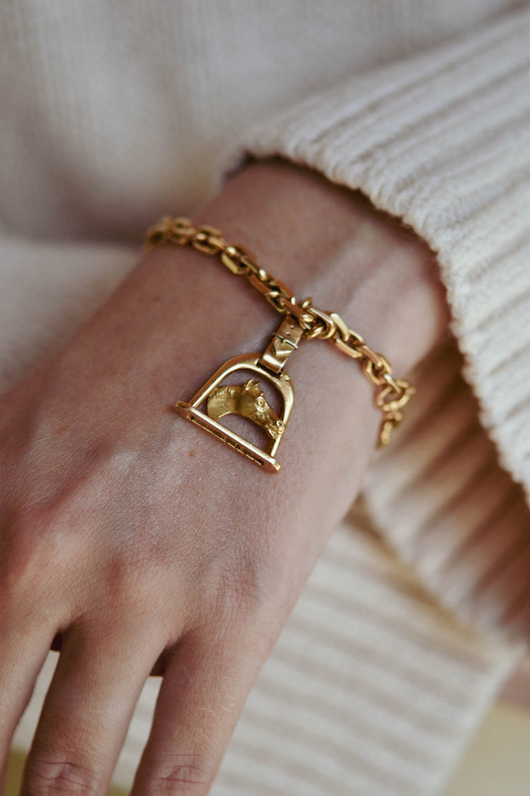 Boucheron Paris 1970s Equestrian Charm Link Vintage Bracelet with Horse Stirrup Charm, France