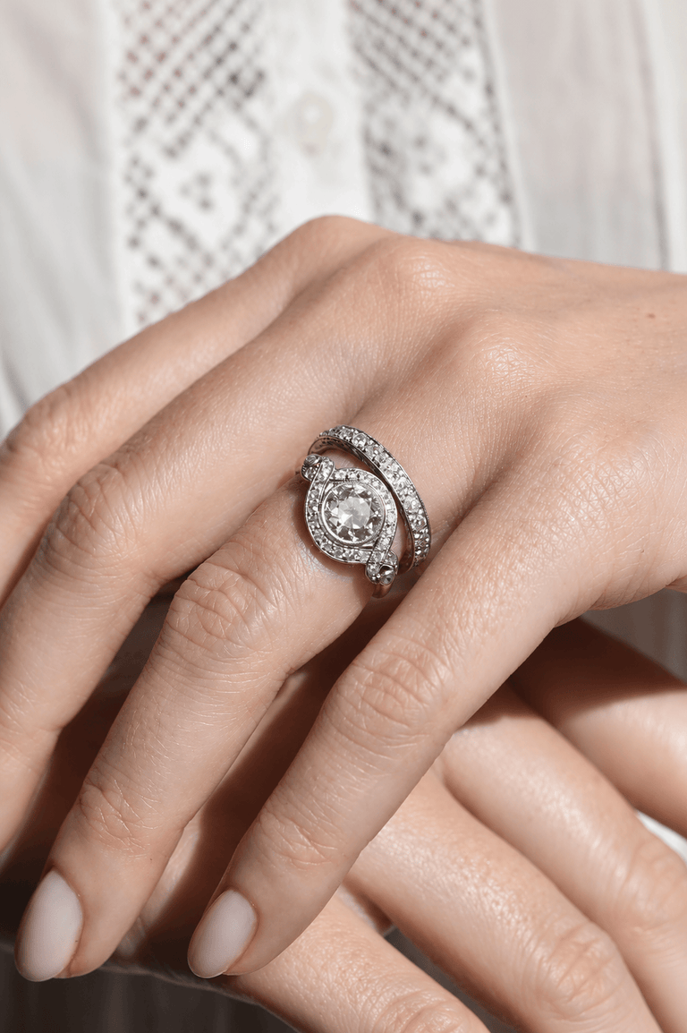 Edwardian 1.25 Carat Old European Diamond Cluster Vintage Engagement Ring
