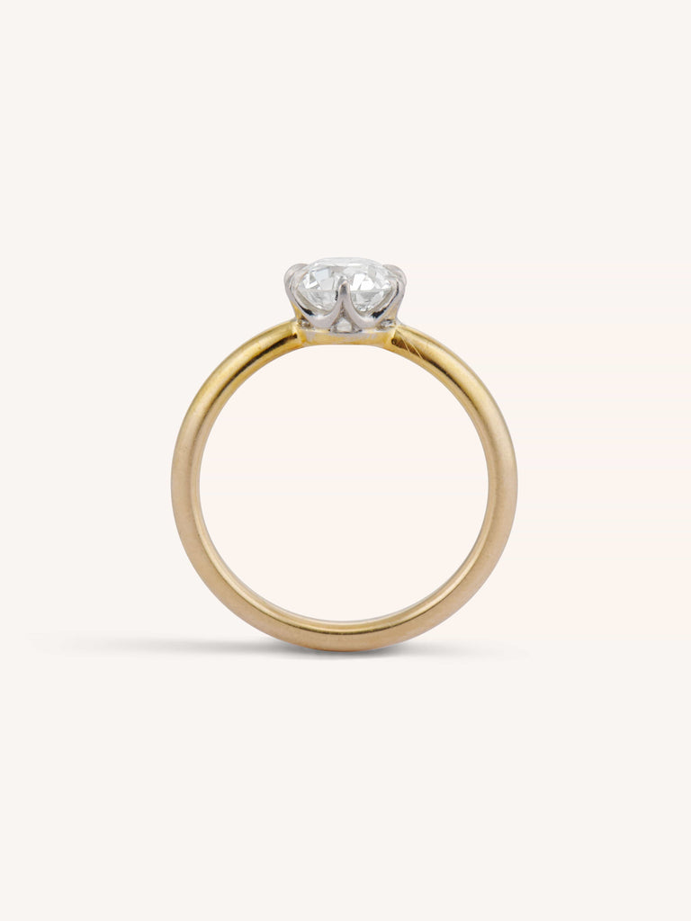 Iconic Tiffany & Co. 1.12 Carat Old European Diamond Vintage Solitaire Engagement Ring - side