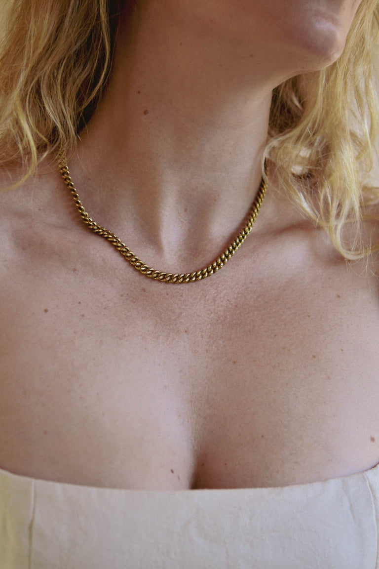 Late Georgian–Early Victorian 18k hammered hollow Albert chain with original antique clasp 5
