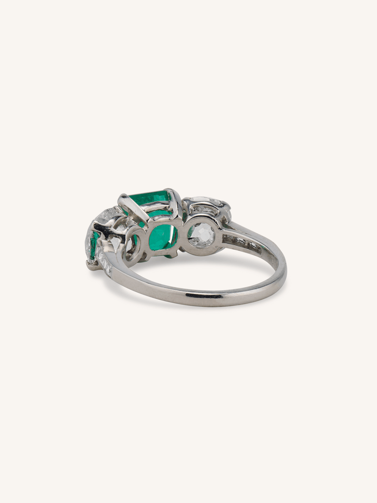 Tiffany & Co. Art Deco 1.53 Carat Colombian Emerald and Old Mine Diamond Antique Engagement Ring