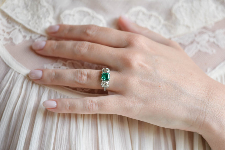 Tiffany & Co. Art Deco 1.53 Carat Colombian Emerald and Old Mine Diamond Antique Engagement Ring