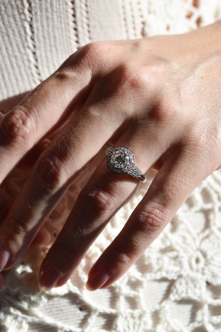 Tiffany & Co. Mid-Century 1.40 Carat Transitional Cut Diamond Vintage Engagement Ring on a hand