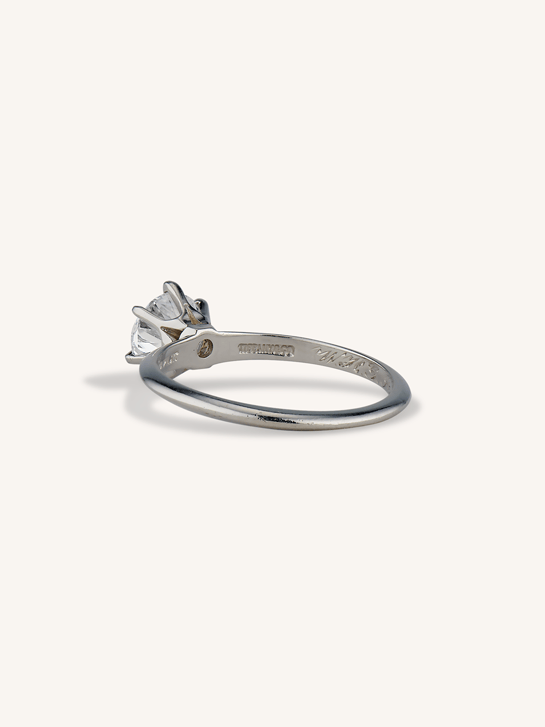 Tiffany & Co. Midcentury 1.10 Carat Round Brilliant Cut Platinum Solitaire Vintage Engagement Ring