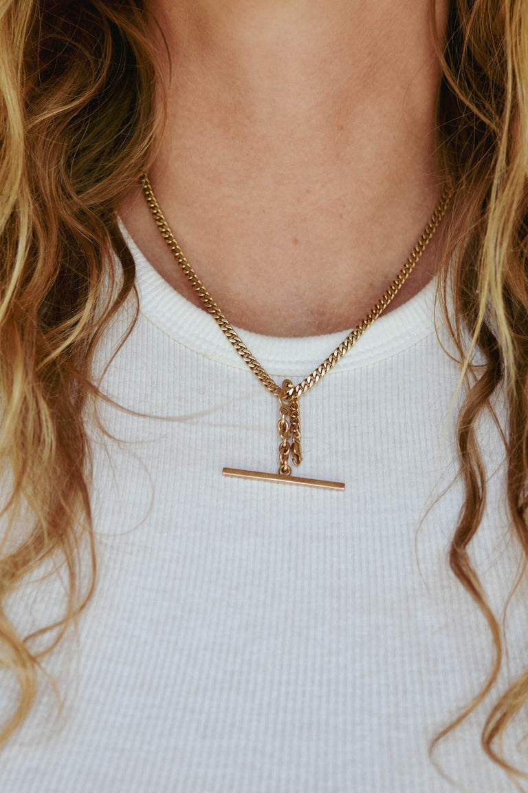 Victorian 14K Yellow Gold Albert Curb Chain Necklace with Original T-Bar and Dog Clip
