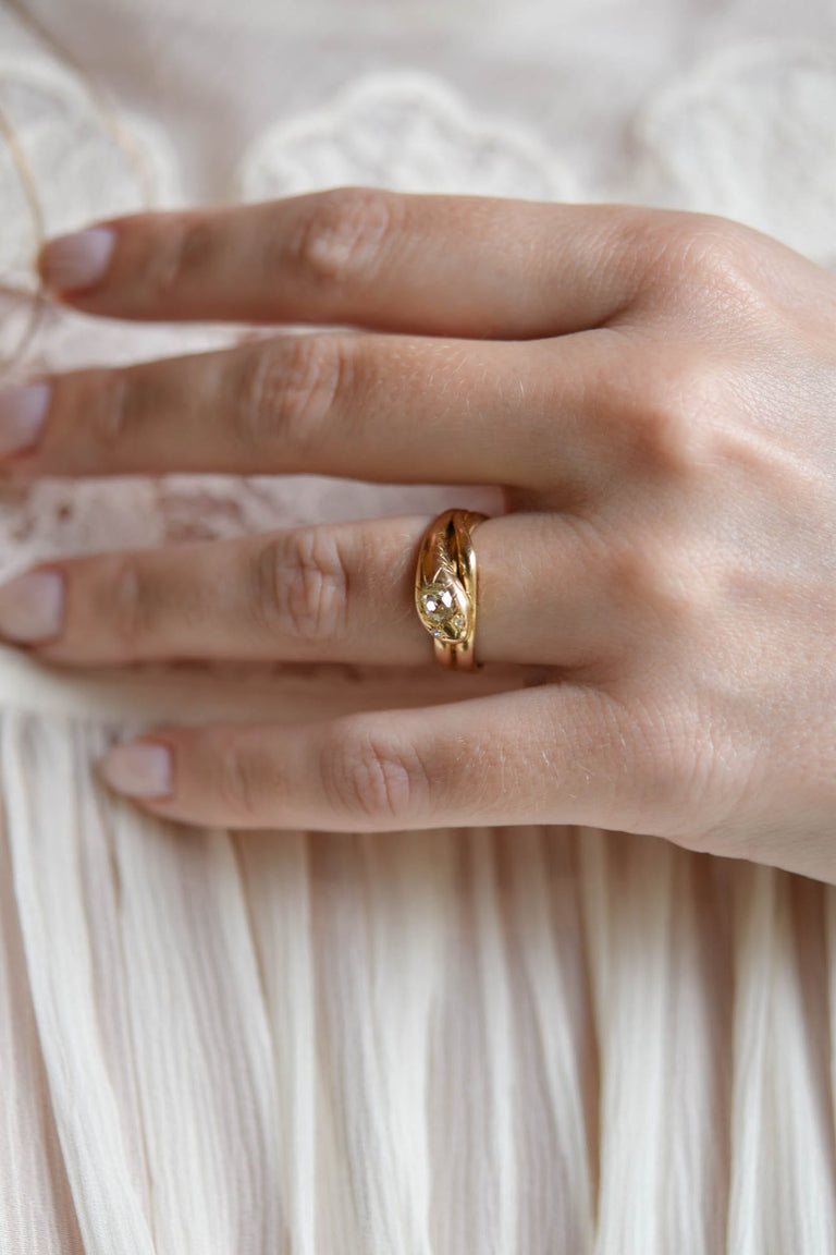 Victorian Diamond 18k Yellow Gold Antique Snake Ring