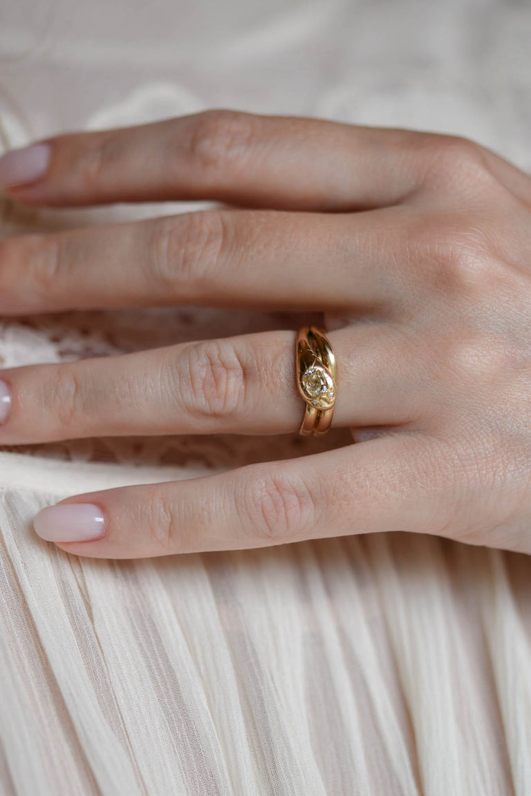 Victorian Diamond 18k Yellow Gold Antique Snake Ring