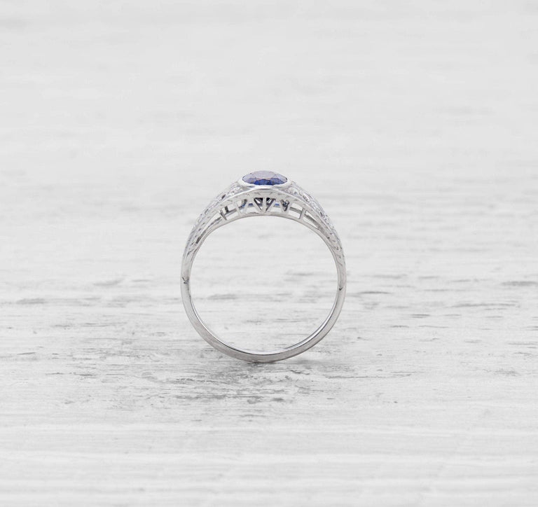 ANTIQUE EDWARDIAN SAPPHIRE AND DIAMOND ENGAGEMENT RING