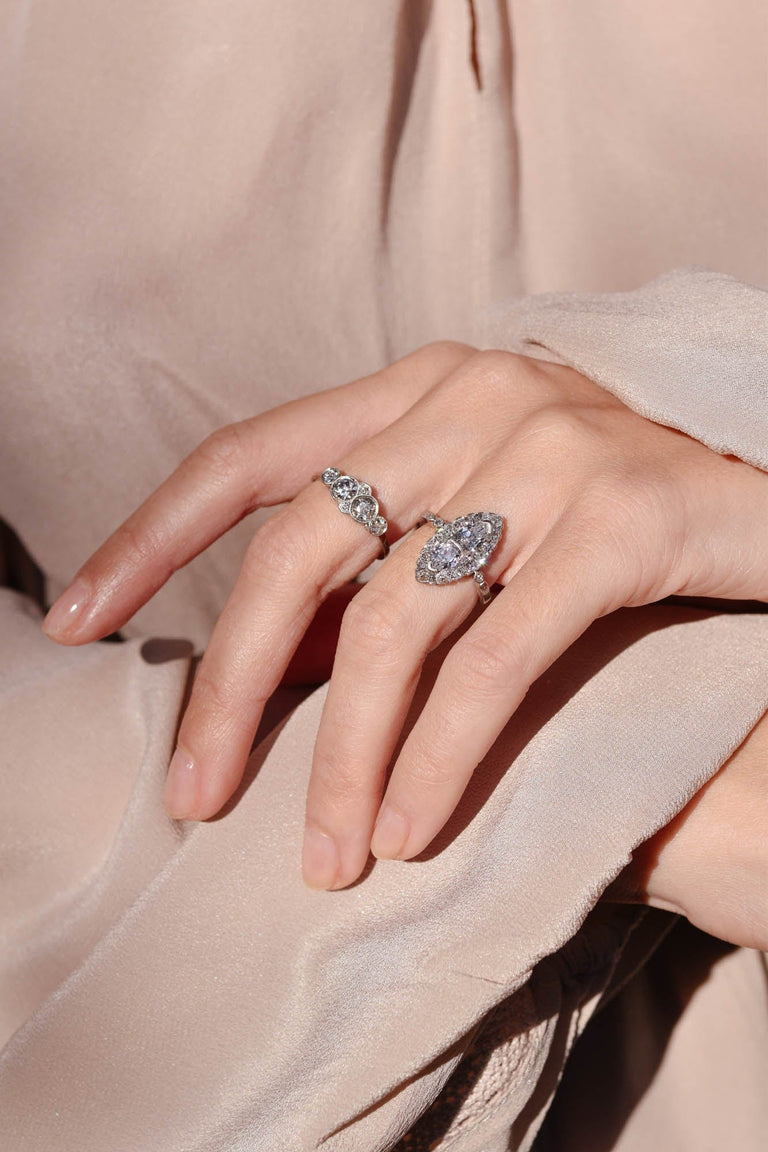 Art Deco 1.00 Carat Pear Cut Diamond Vintage Ring