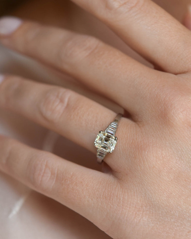 Art Deco 1.23 Carat Emerald Cut Diamond Vintage Engagement Ring