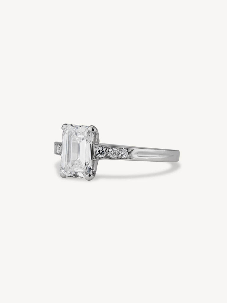 Art Deco 1.30 Carat Emerald Cut Diamond Engagement Ring