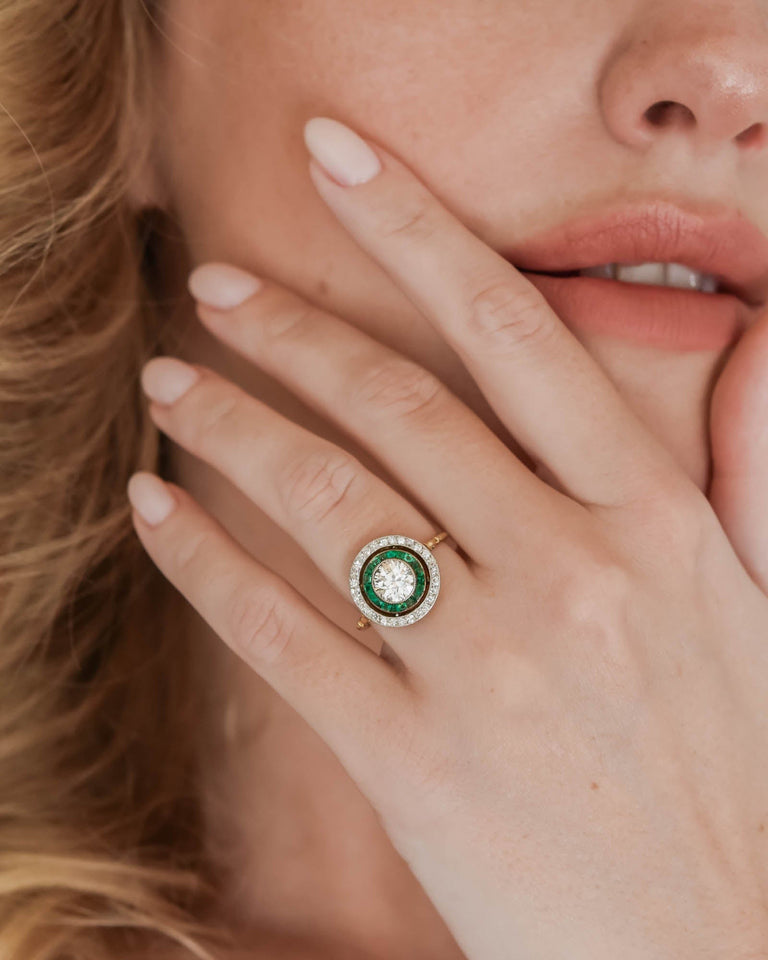 Art Deco 1.30 Carat Antique Old European Cut Diamond & Emerald Target Ring