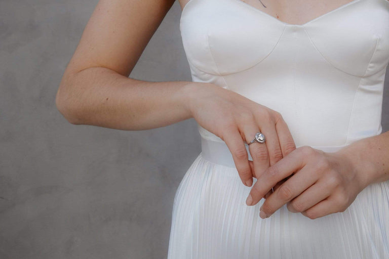 Art Deco 1.53 Carat Old European Cut Diamond Halo