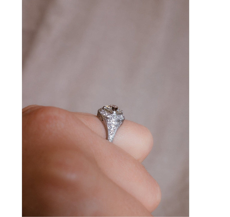 Art Deco 1.71 Carat Old European Cut Diamond Ring
