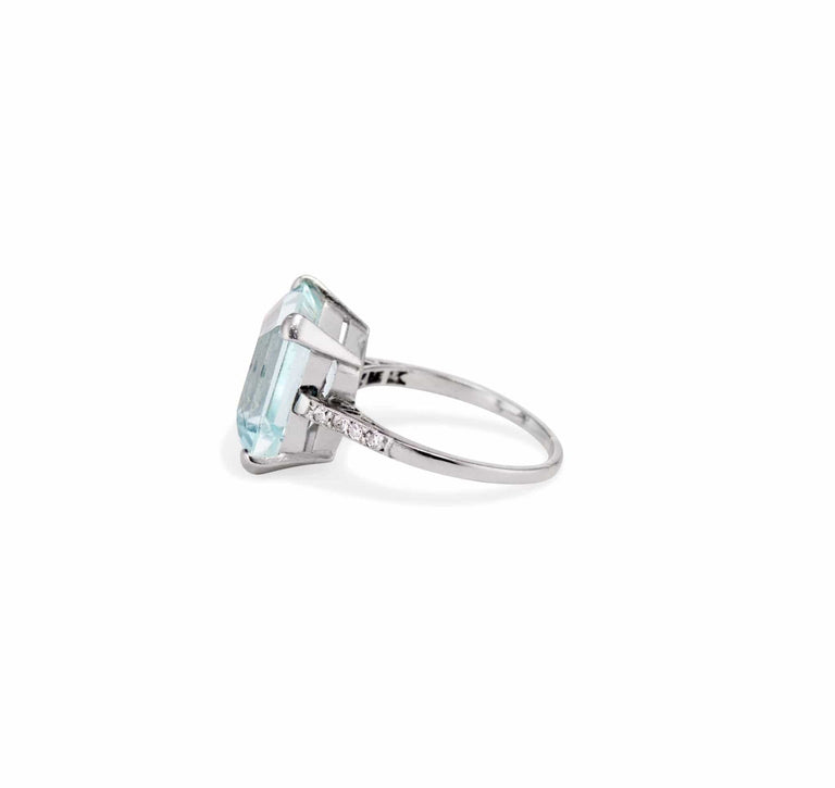 Art Deco 11.90 Carat Aquamarine Cocktail Ring, American