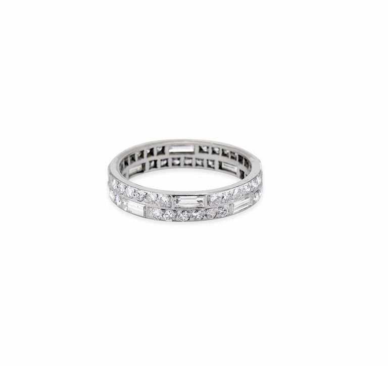 Art Deco 2.00 Carat Transitional and Baguette-Cut Wedding Band